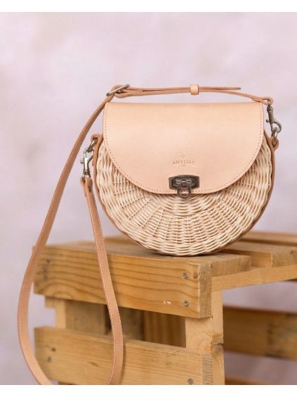 Gemini Generated Image ujmveyujmveyujmv