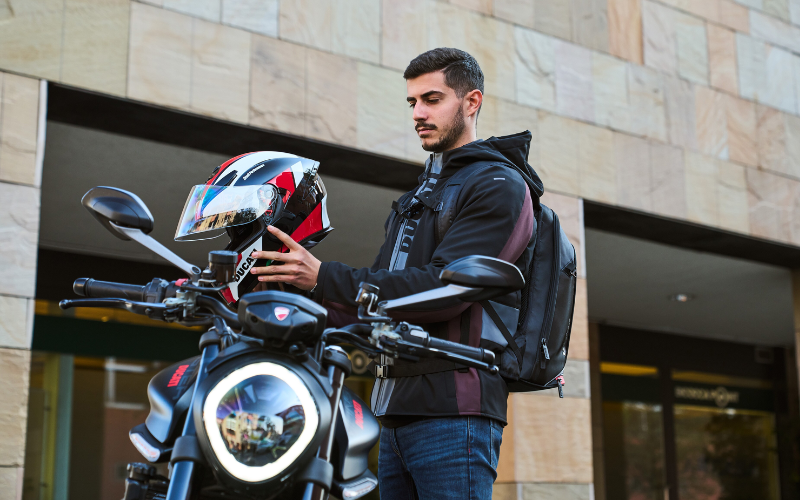 Doplňky a příslušenství pro vás i vaši motorku