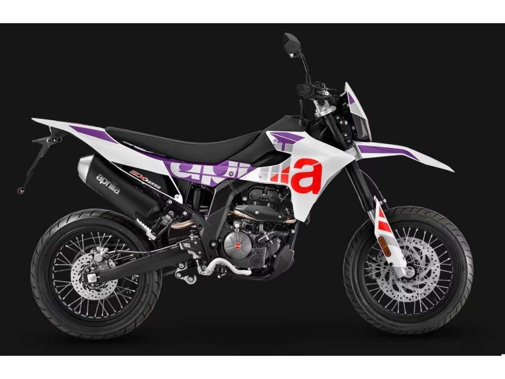 2492_sx125-cubozoa-white-2025