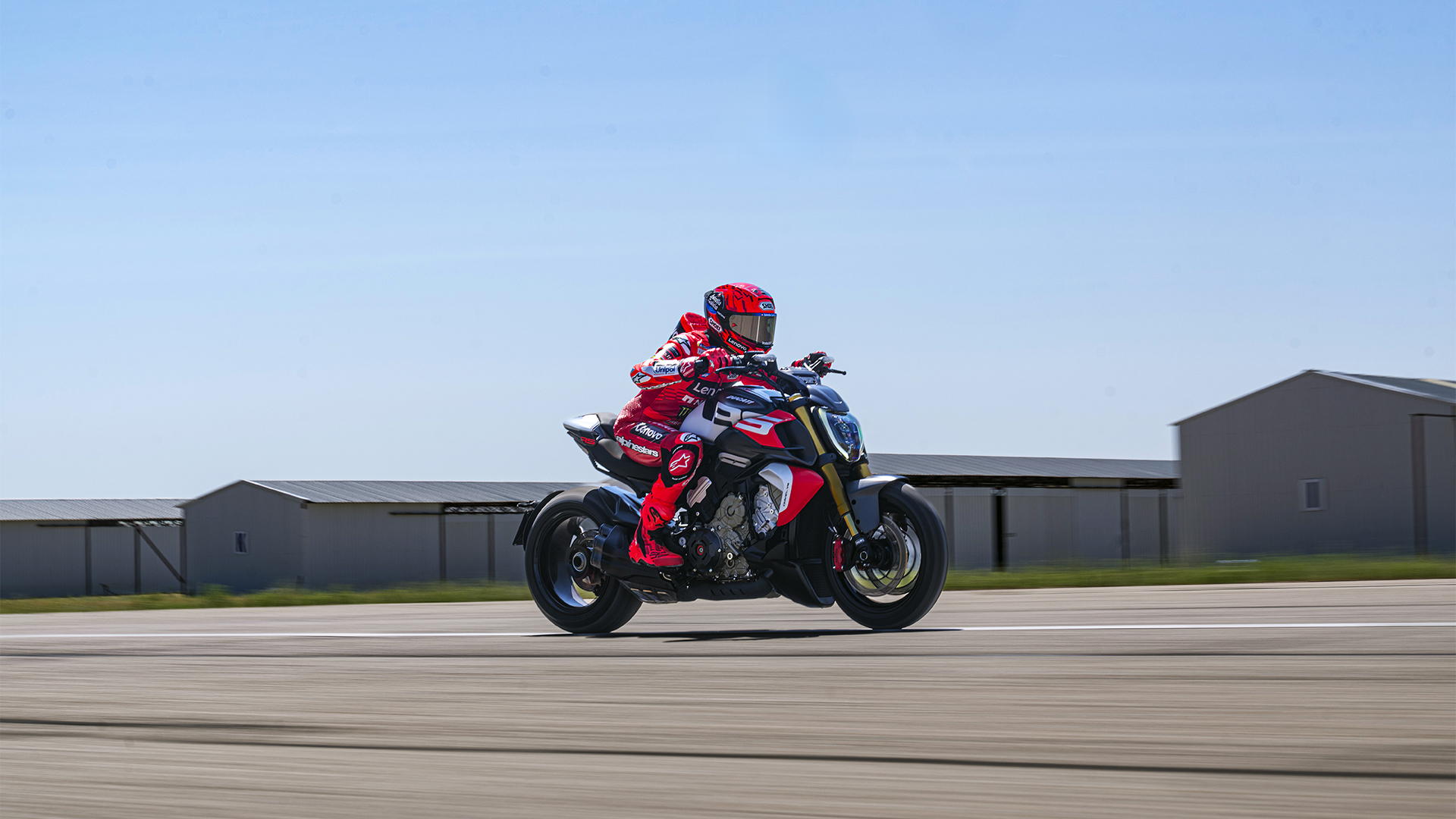 ducati_diavel_v4_rs_2026