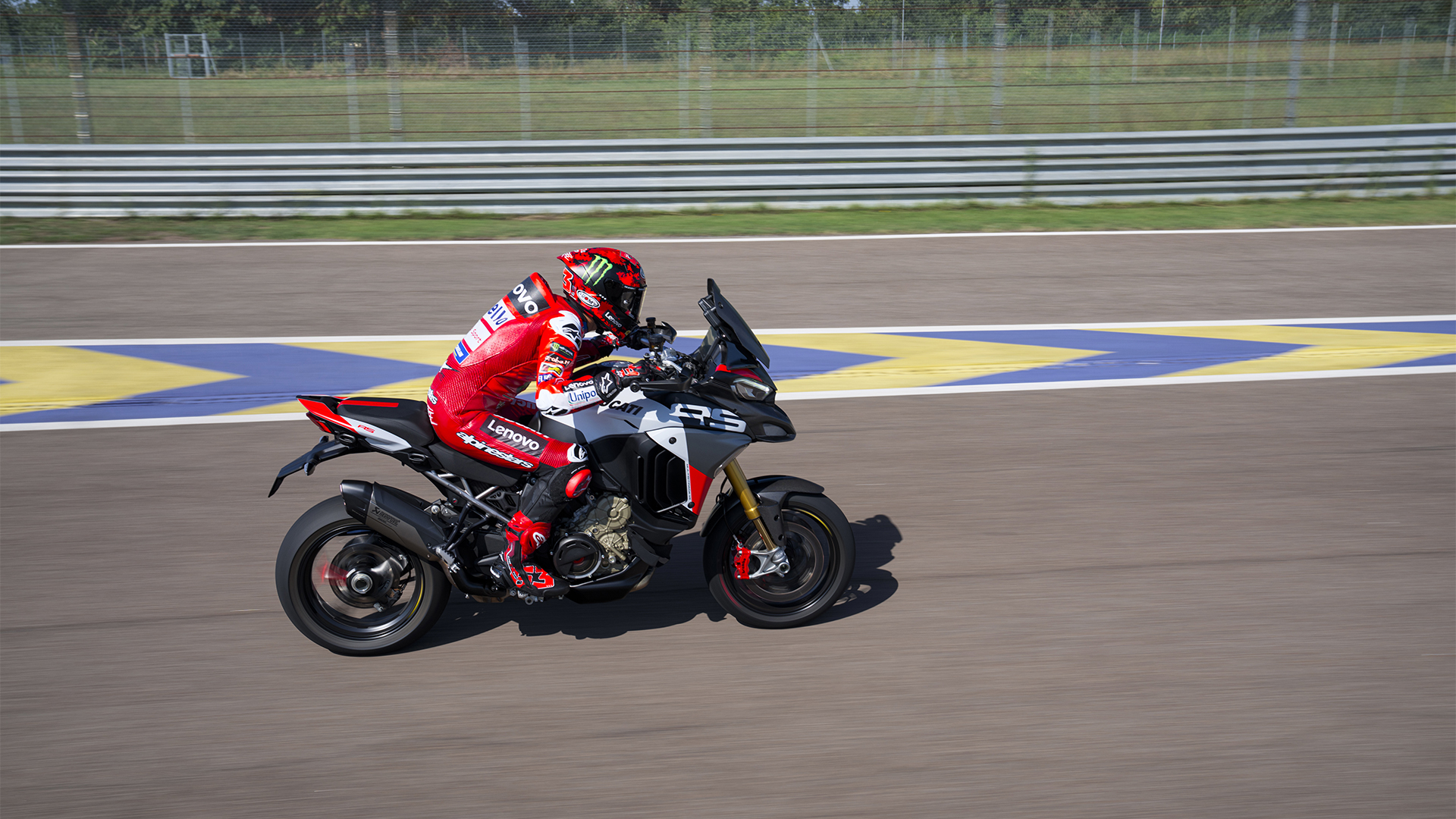 ducati_multistrada_V4_rs_2026