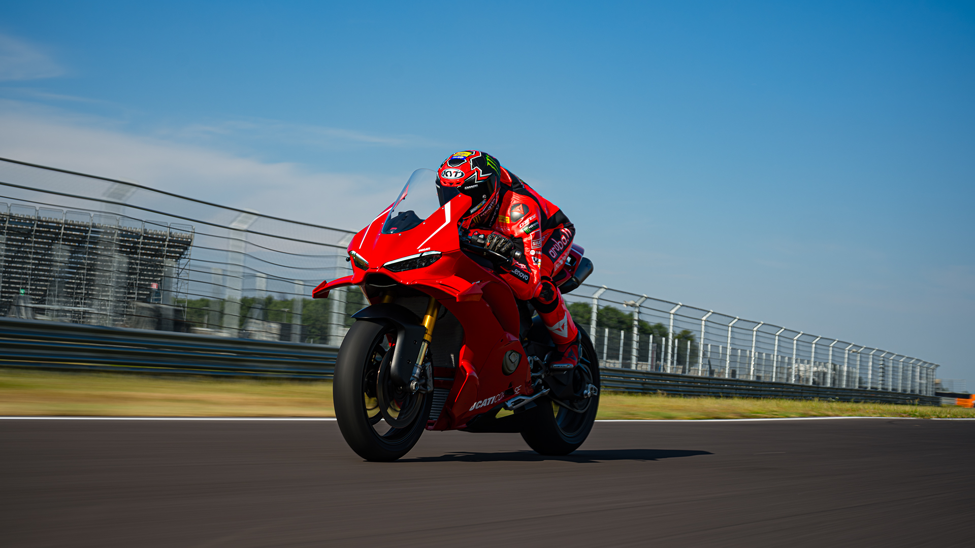 ducati_panigale_v4_r_2026