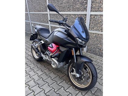 Moto Guzzi V100 Mandello AMG moto black