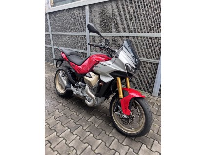 Moto Guzzi V100 Mandello S