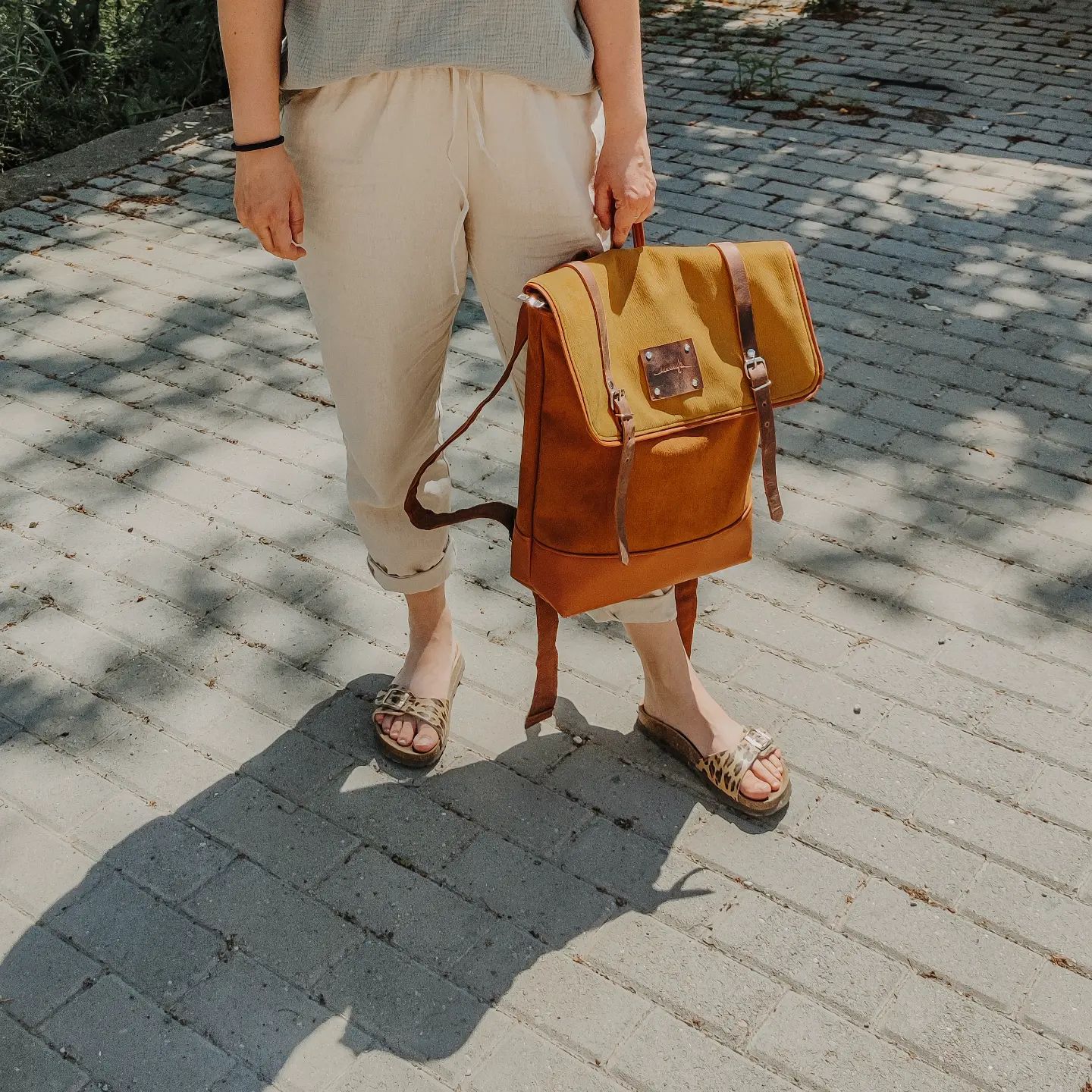 Olivia-brown