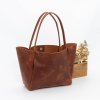 Kožená shopper kabelka, ručne šitá by Ammyla
