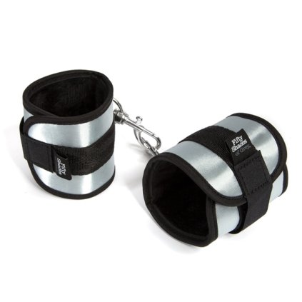 fifty shades of grey jeji pouta img E25185 fd 3