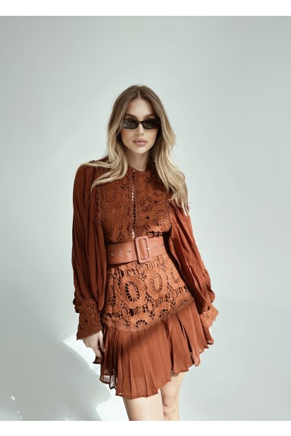 9B01AE4C 9819 493F B688 23B9EB10FBBE