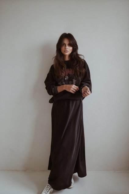 Satin černá maxi sukně