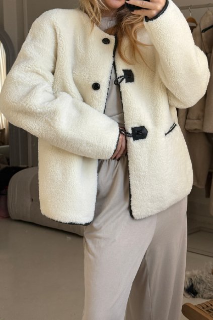 Krémová bundička Teddy