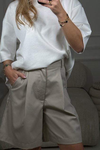 Delší béžové šortky Emily