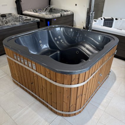 Štvorcová kúpacia kaďa Premium s hydromasážnym a aeromasážnym systémom (akrylová ergonomická vložka, vírivá vaňa)