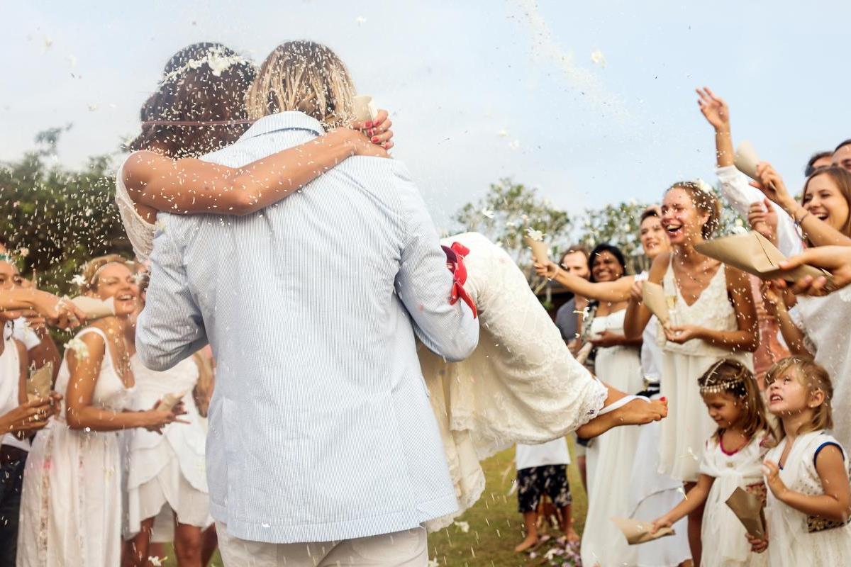 Drobný dárek potěší každého svatebního hosta