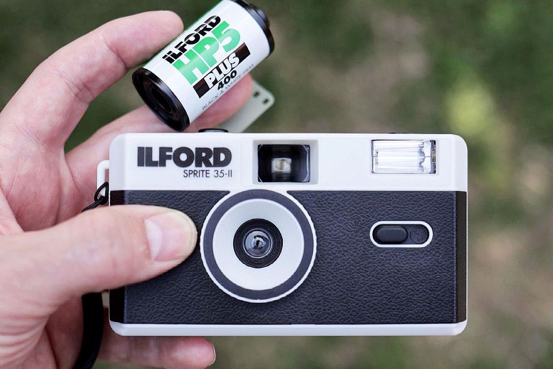 Filmové fotoaparáty jsou IN!