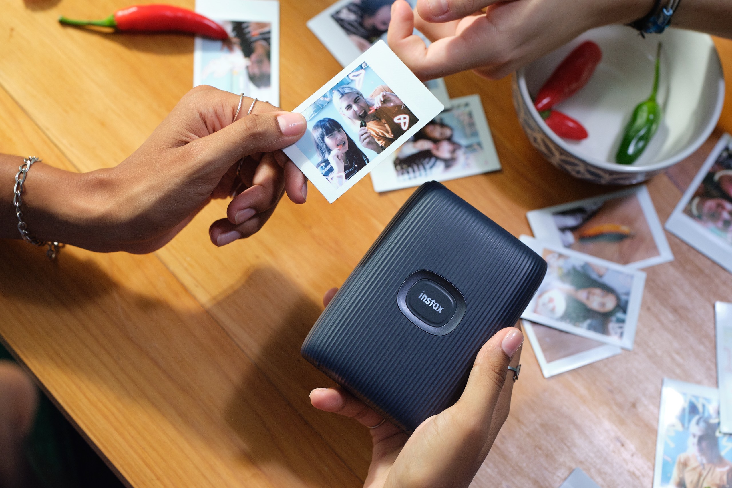 Neomezené hranice s Instax Mini Link 2