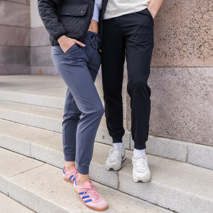 Unisex Tepláky LIMITLESS // Black