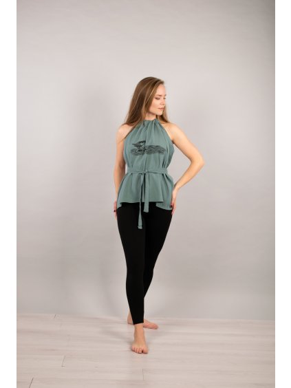 Top s vázáním: Skorec