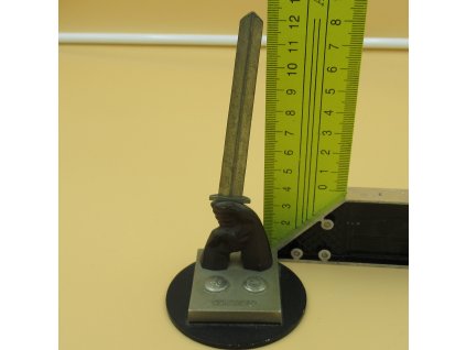 Památník bitvy u Sokolova v 1943 r. Bronzová soška.