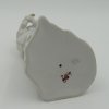 Sněhurka s větvičkou. Soška. Porcelán.