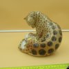 Soška " Jaguár ". Porcelán.