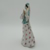 Dívka s tamburínou. Ázerbájdžánský tanec. Soška. Porcelán.