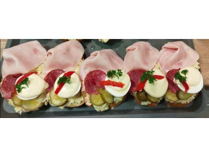 Chlebíček s vajíčkem