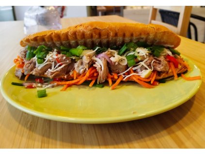 bageta trhanym masem