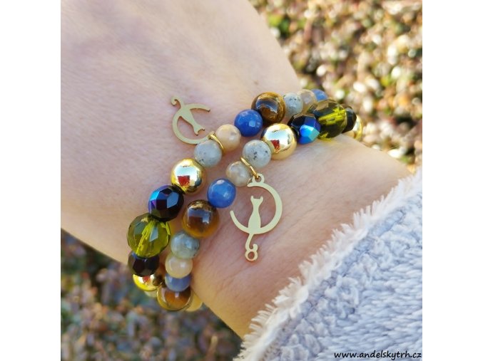 1708088193966 (800x800)