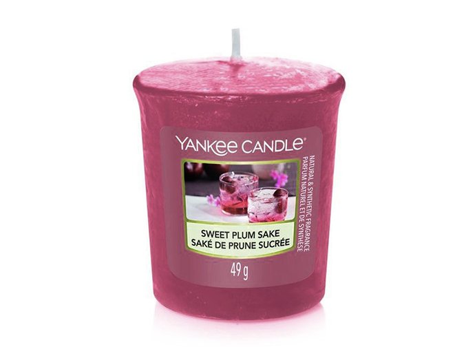 Yankee Candle Votivní svíčka Sweet Plum Sake (Sladké švestkové saké), 49 g