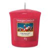 Yankee Candle Votivní vonná svíčka Štědrý večer CHRISTMAS EVE, 49 g