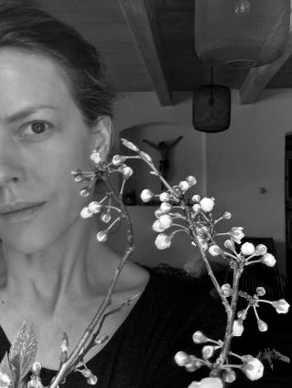 Na Veľký piatok, cítim pocit viny o niečo intenzivnejšie ako dni obyčajné. Je zakorenený hlboko. A ja neviem ako to celé...