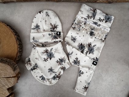 legíny žebrované s volánky fialky