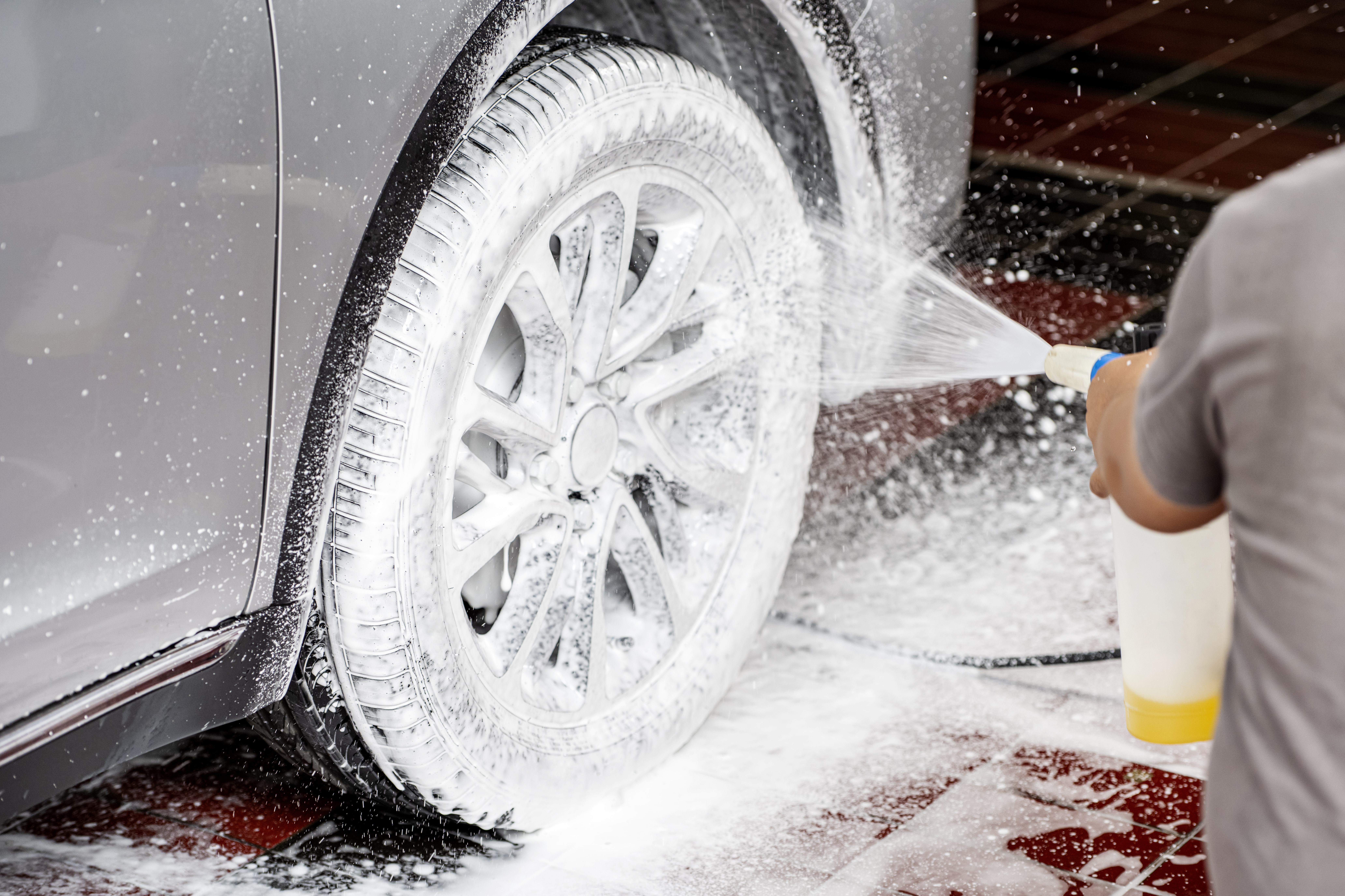 car-washing-detailing