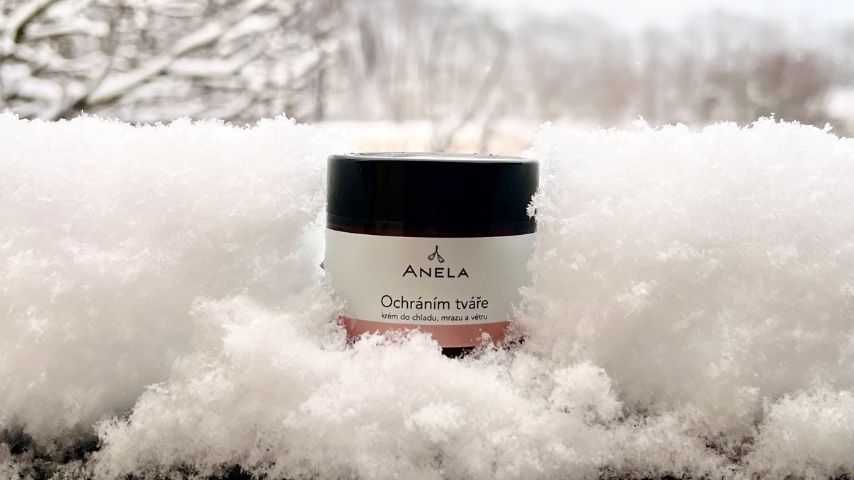 Jak na zimní péči o ruce, nohy, rty či uši, které jsou mrazem nejzranitelnější?