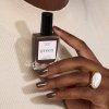 manucurist green nail polish lak na nechty mocha nails 3