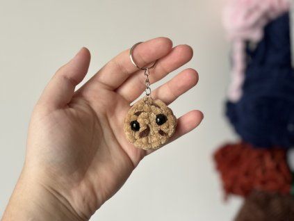 Háčkovaná klíčenka - Cookie mini