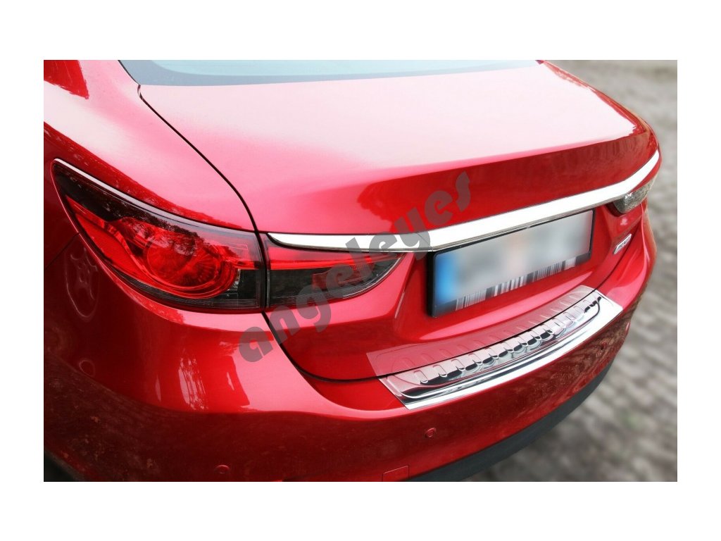 Nerezová ochranná lišta na nárazník Mazda 6, od rv.2012-