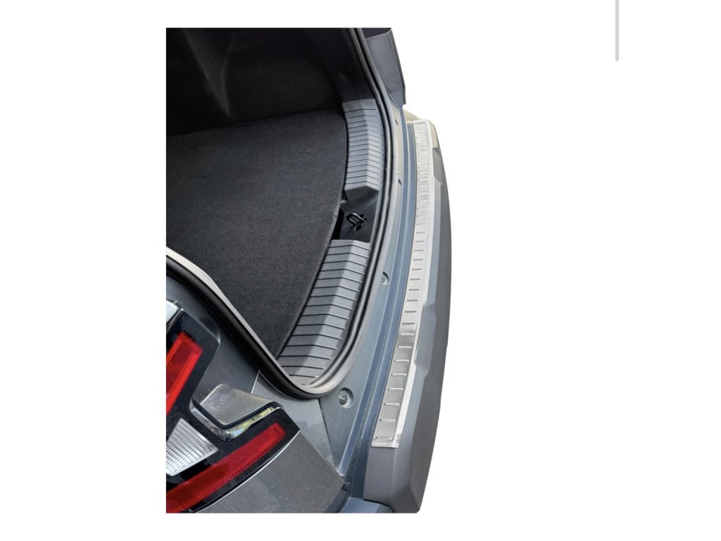 Nerezová ochranná lišta na nárazník Duster III od rv. 2024- matná