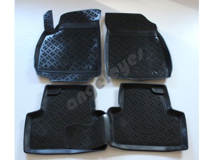Gumené vaničkové rohože pre Opel Zafira C
