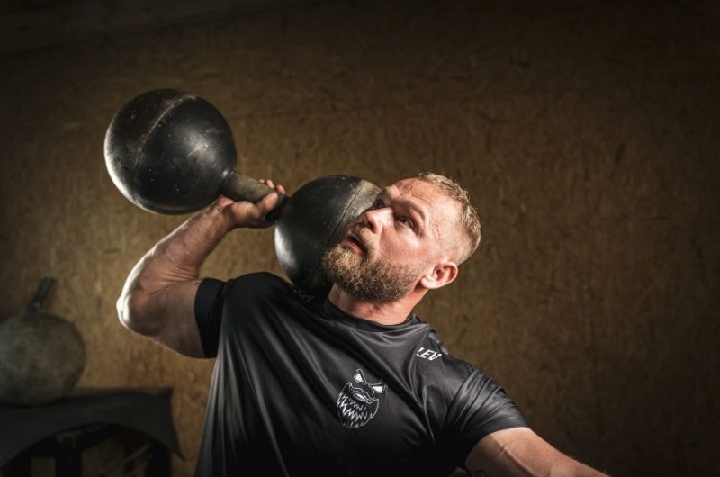 Uprawia sport? 5 pomysłów na prezent dla aktywnego misia