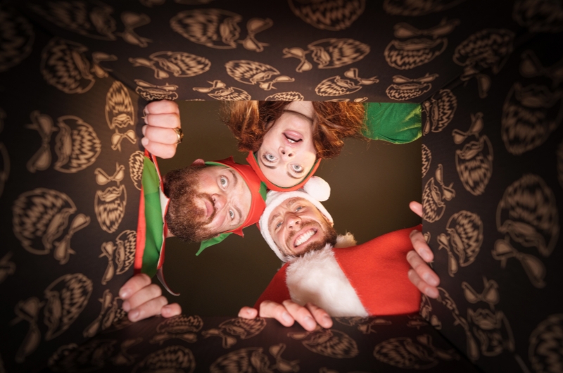 8 inspiracji na prezenty dla facetów i kobiet, którymi uratujesz Święta