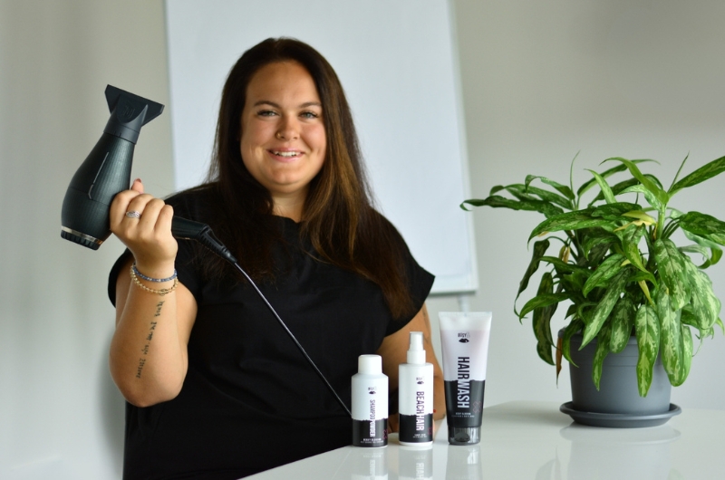 Ako na starostlivosť o vlasy s profi kaderníčkou