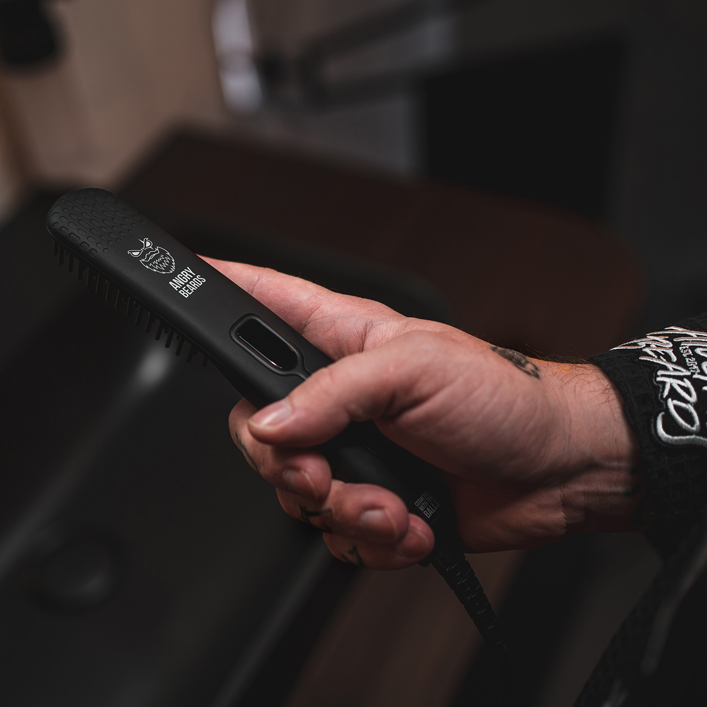 GR EL STRAIGHTENER 1400px 1