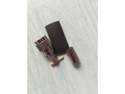 MUHF male konektor krimpovací na kábel H155, LMR240
