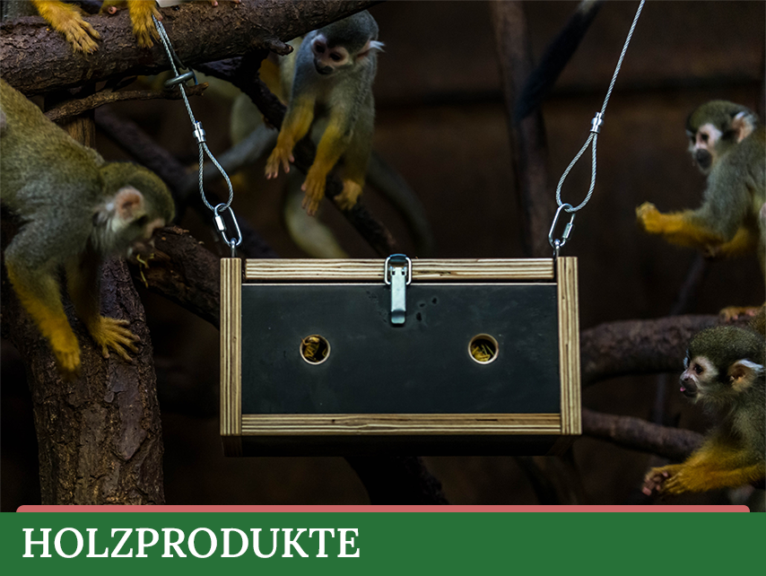 Hanging wooden box