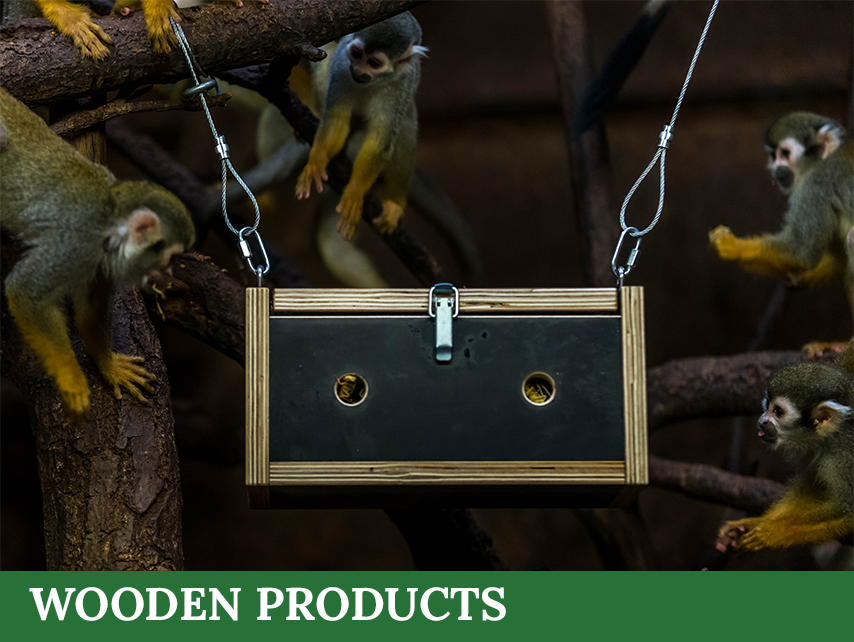 HANGING WOODEN BOX