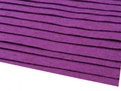 Filc tuhý 1,5 mm 070 fialový