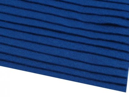 Filc tuhý 1,5 mm 092 granátový