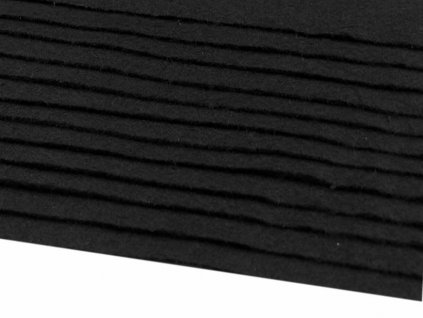 Filc tuhý 1,5 mm 900 čierny