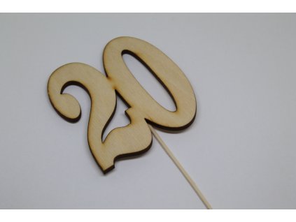 Drevené číslice na špajdli ,,20´´